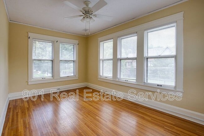 Building Photo - 257 Hawthorne St