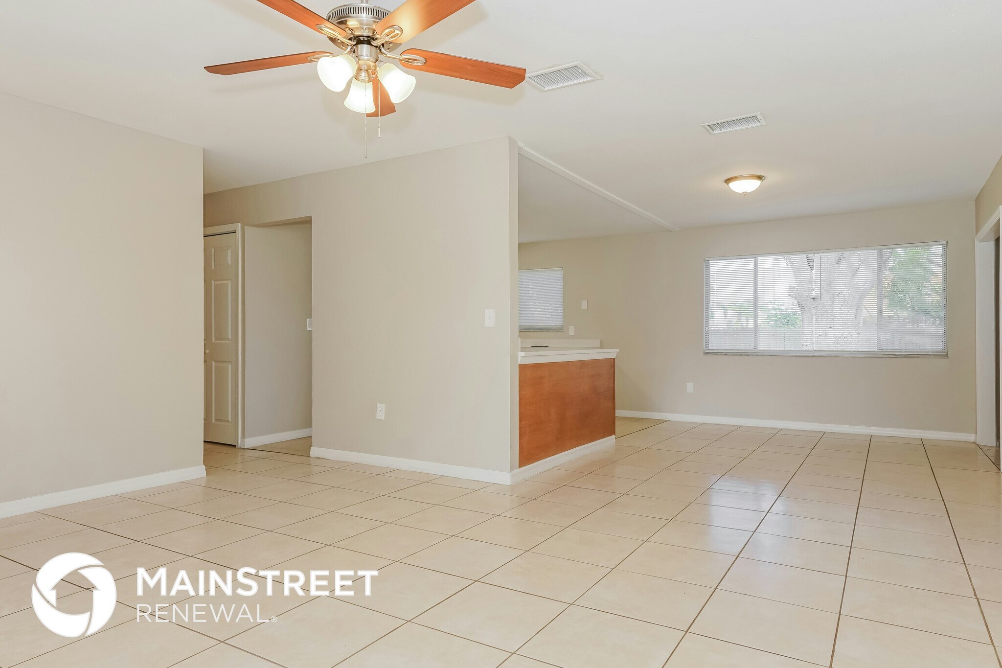 Building Photo - 241 Manth Ave