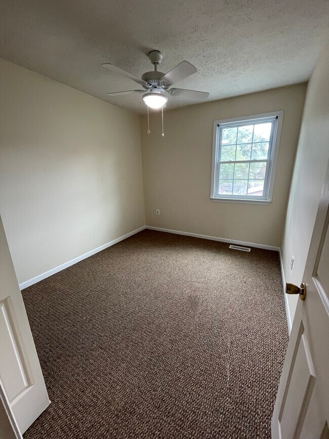 Guest Bedroom 3 - 8234 Roanoke Ct