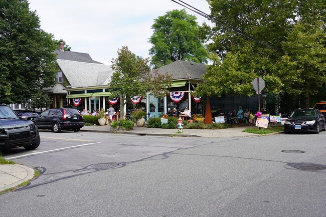 Building Photo - 34 Hanford Ave