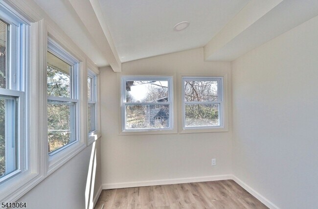 Building Photo - 75 Nolans Point Rd