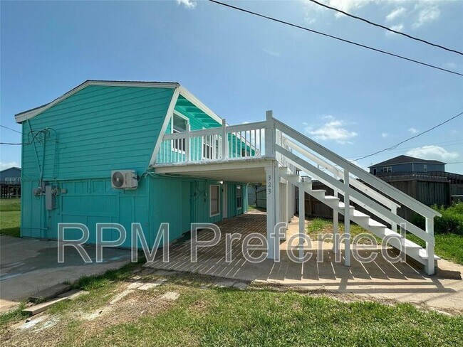 Building Photo - 323 Texas St