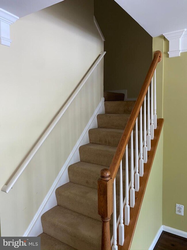 Building Photo - 46860 Clarion Terrace