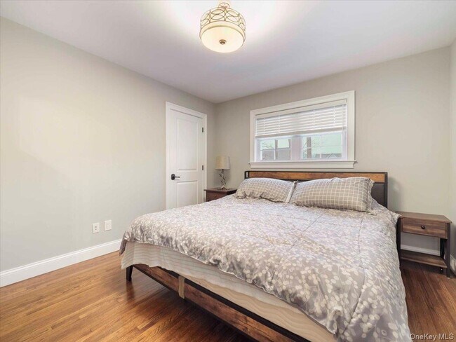 Building Photo - 5 Indian Dr