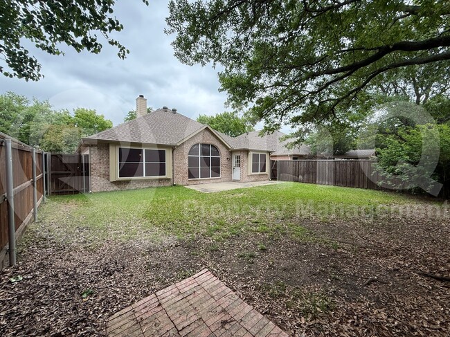 Building Photo - 5901 Berkshire Rd