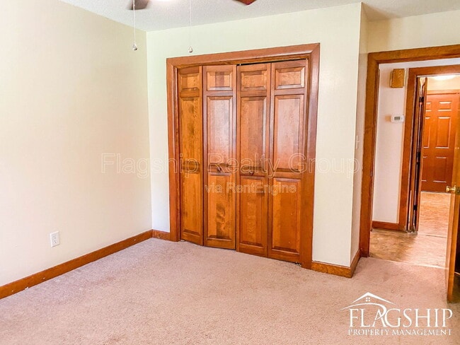 Building Photo - 1228 Forest Acres Dr