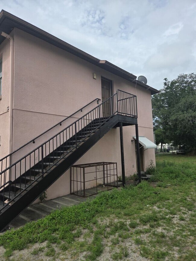 Building Photo - 3212 N 50th St