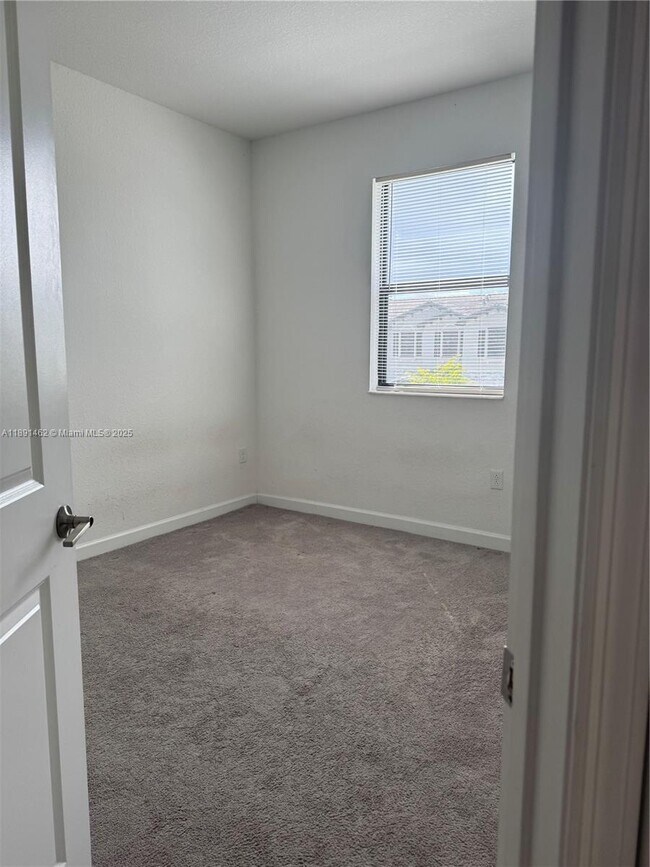 Building Photo - 13379 SW 287th St