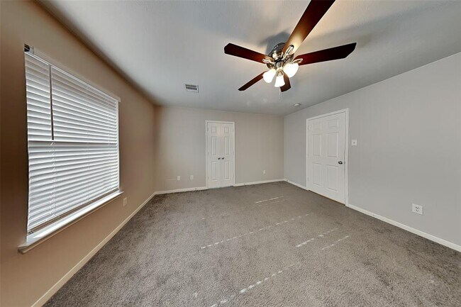 Building Photo - 22210 Summer Breeze Ln