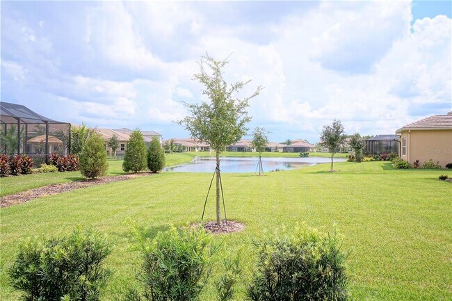 Building Photo - 30835 Spruceberry Ct