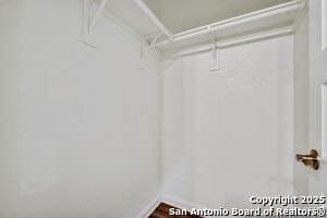 Building Photo - 1303 Lombrano St