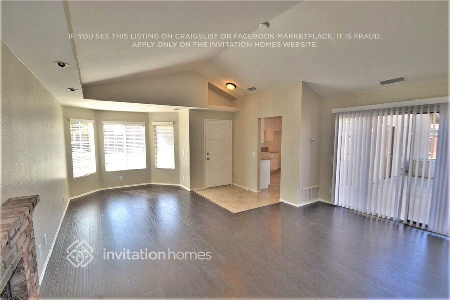 Building Photo - 11239 Arizona Ave