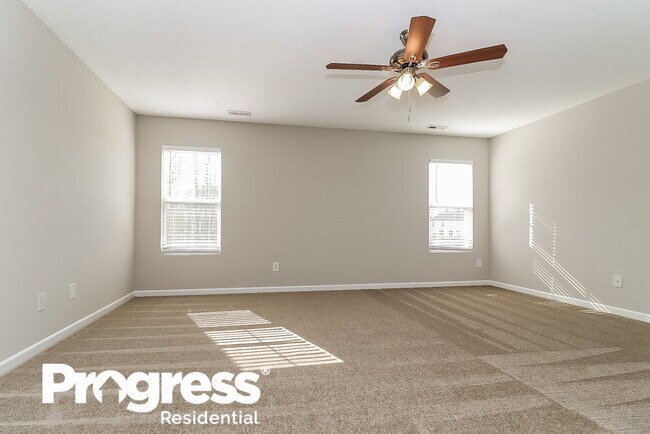 Building Photo - 168 Woodcreek Ln