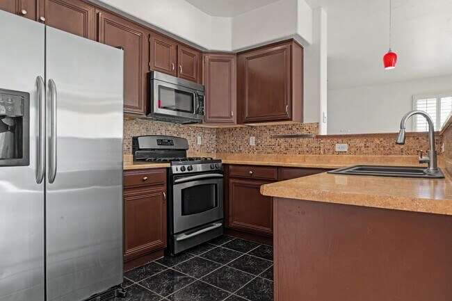 Building Photo - 7185 S Durango Dr