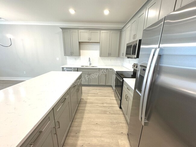 Building Photo - 3BD/3.5BA FOR RENT IN THE RESERVE