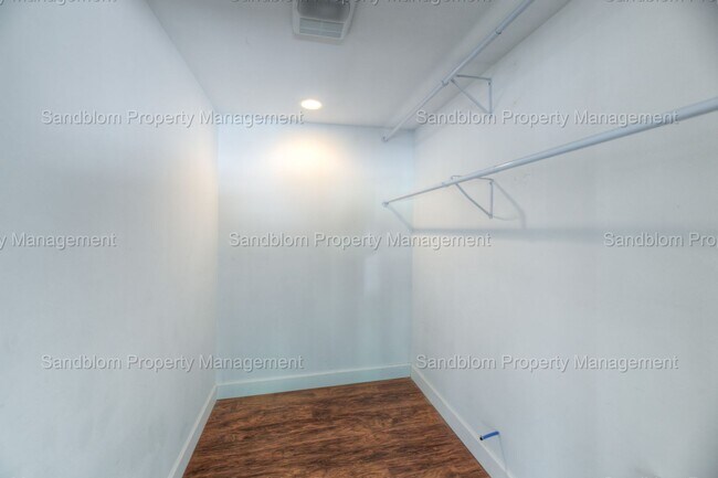 Building Photo - FOR LEASE | Tulsa | Available Now!