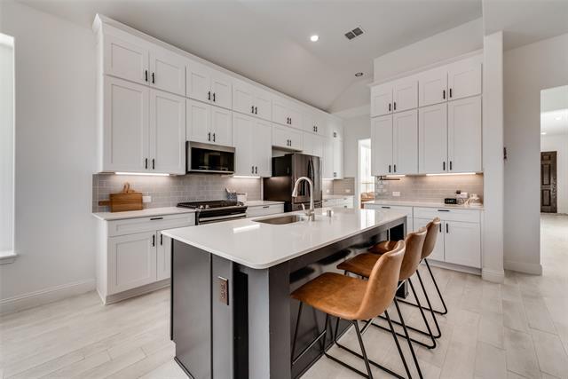 Building Photo - 901 Gold Finch Ln