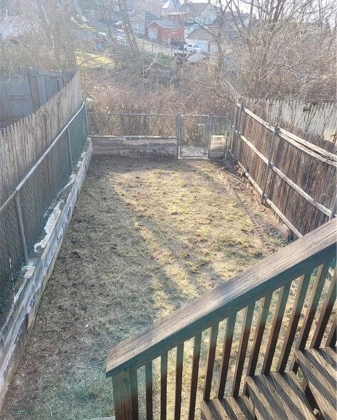 Building Photo - 662 Atlantic St