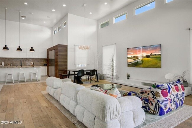 Building Photo - 4528 North 39th Pl