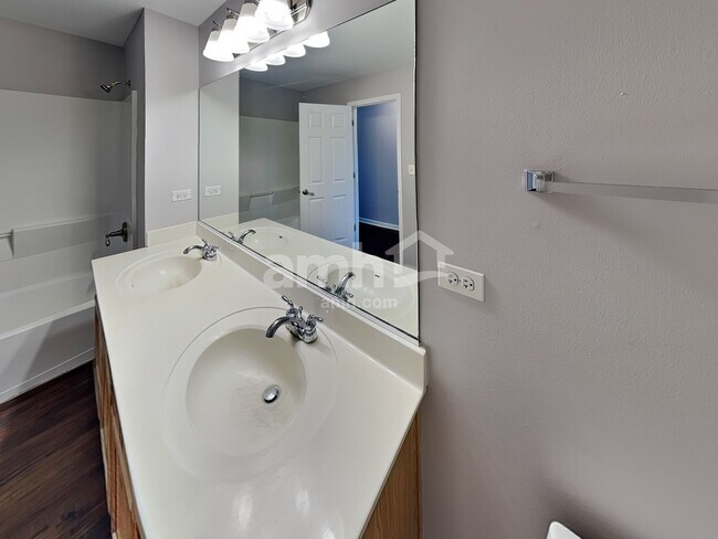 Building Photo - 1756 Wick Way