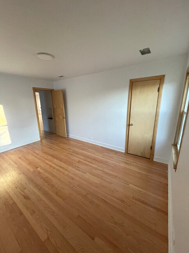 Bedroom 2 - 2200 N Leamington Ave