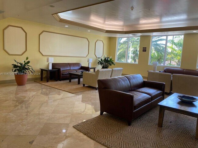 Building Photo - 3500 Coral Wy