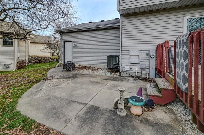 Building Photo - 400 Muirfield Ct