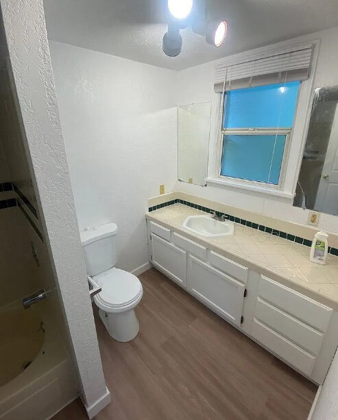 Building Photo - 314 E Ermina Ave