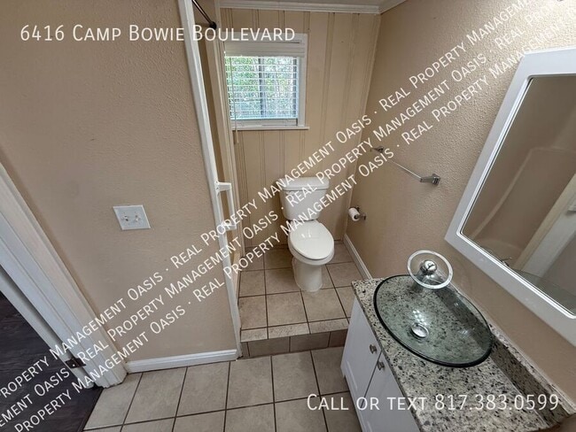 Building Photo - 6416 Camp Bowie Blvd