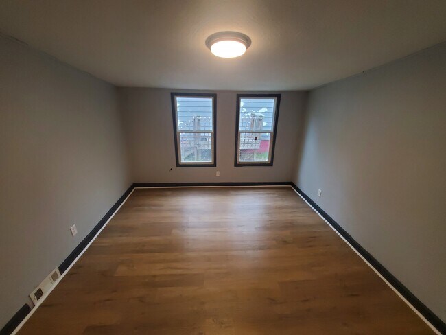 Building Photo - 2646 Reynolds St