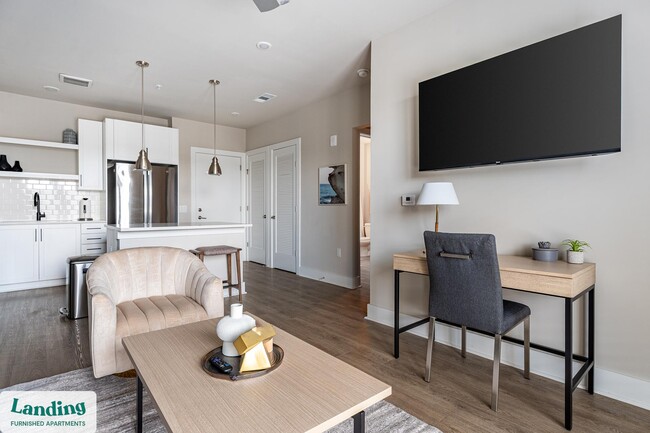 Building Photo - 300 E Broad St