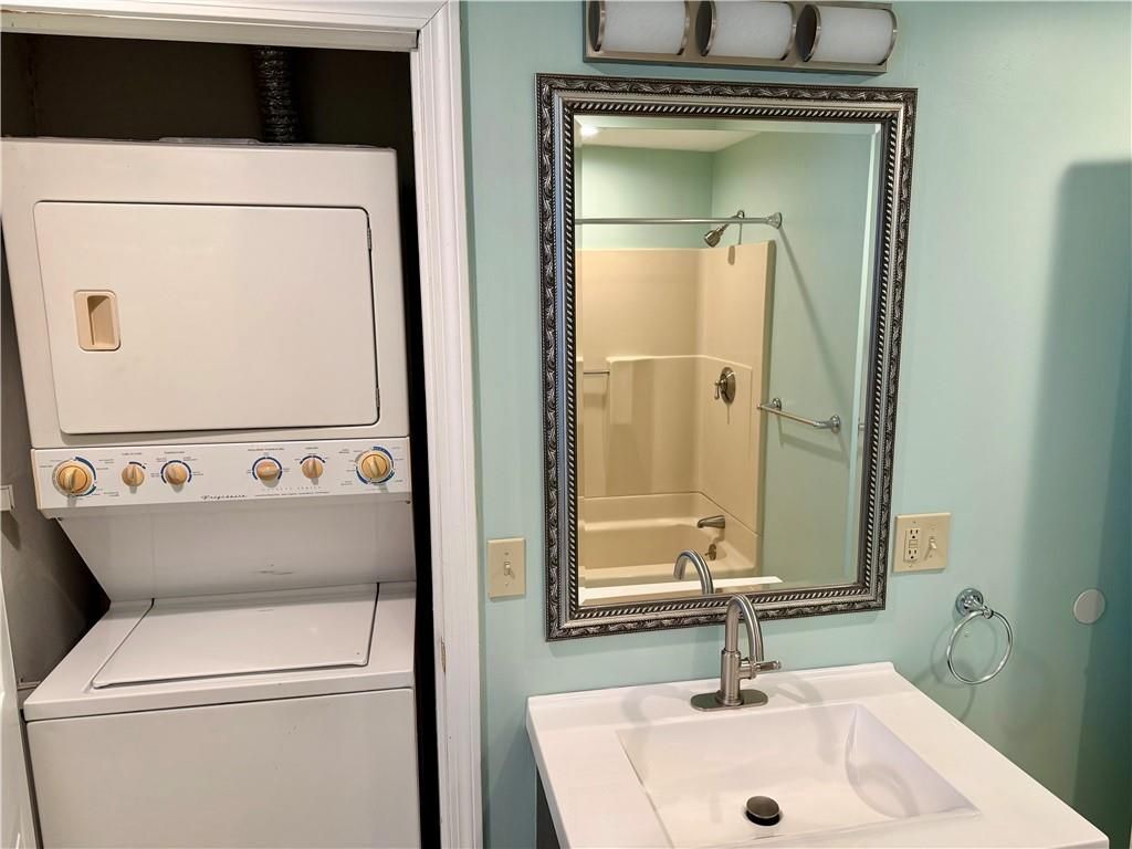 Building Photo - 99 Marlborough St