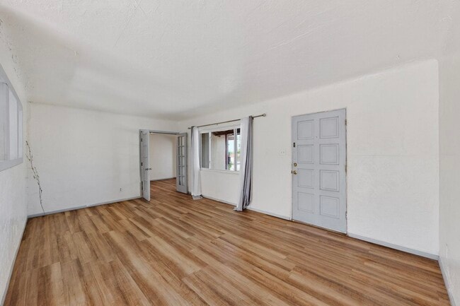 Building Photo - 2904 Hyder Ave SE