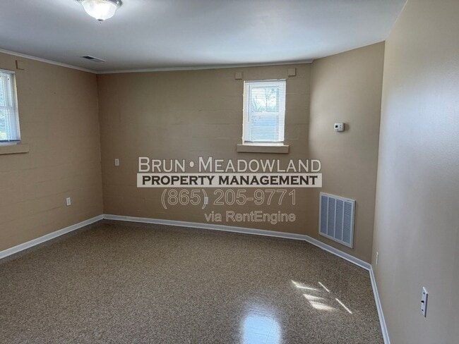 Building Photo - 5200 John Hall Rd