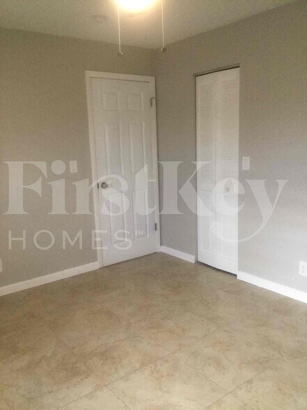 Building Photo - 5619 Haverford Way