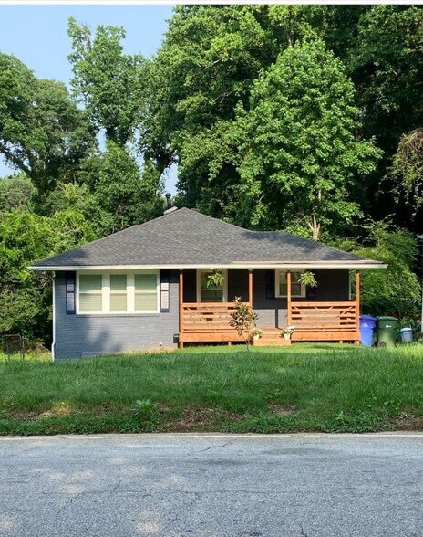 Primary Photo - 2319 Beecher Rd SW