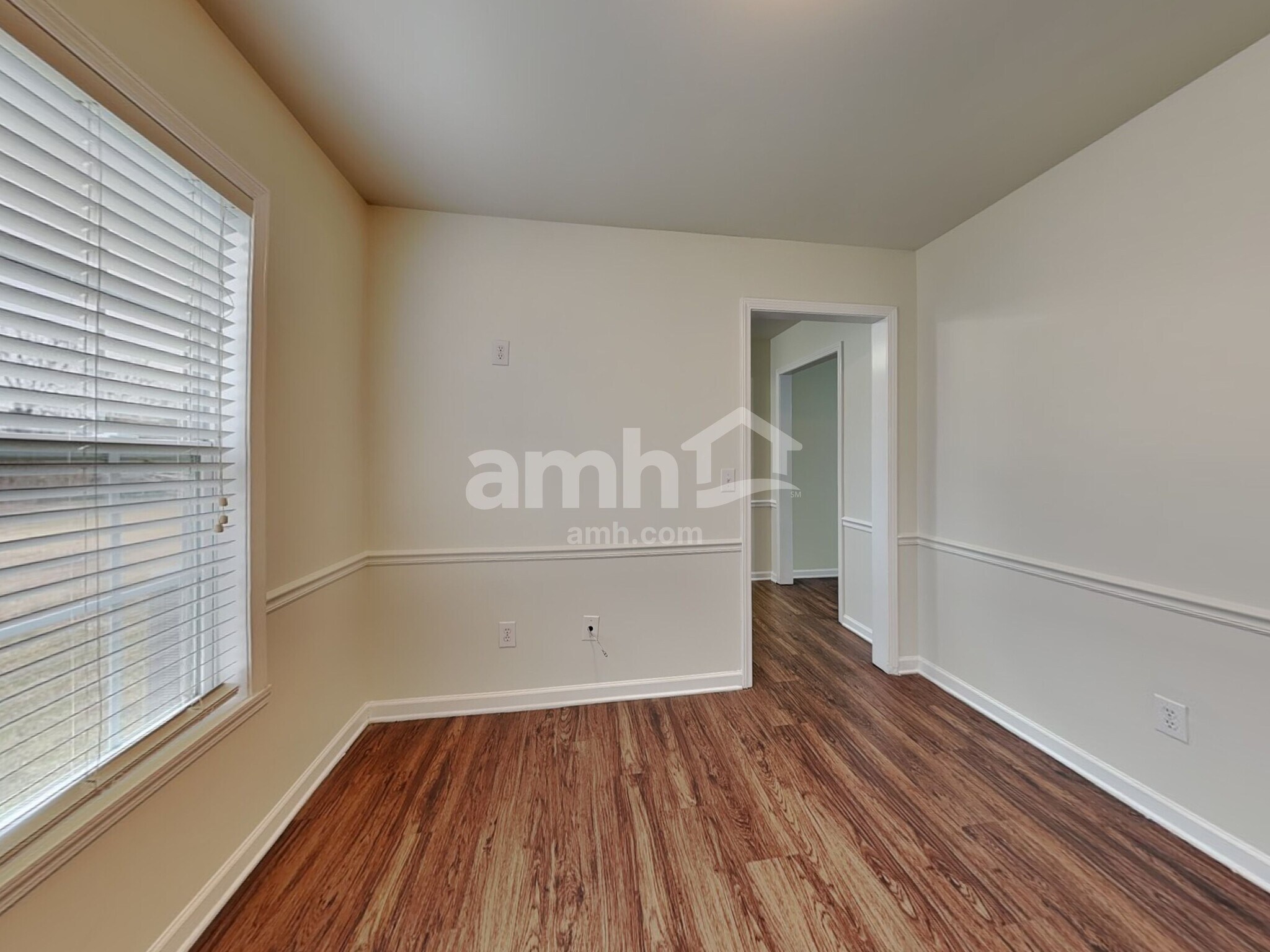 Building Photo - 5065 Walden Ridge Dr