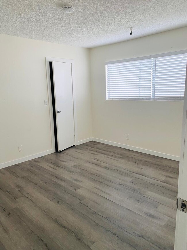 Interior Photo - 19925 Roscoe Ave.