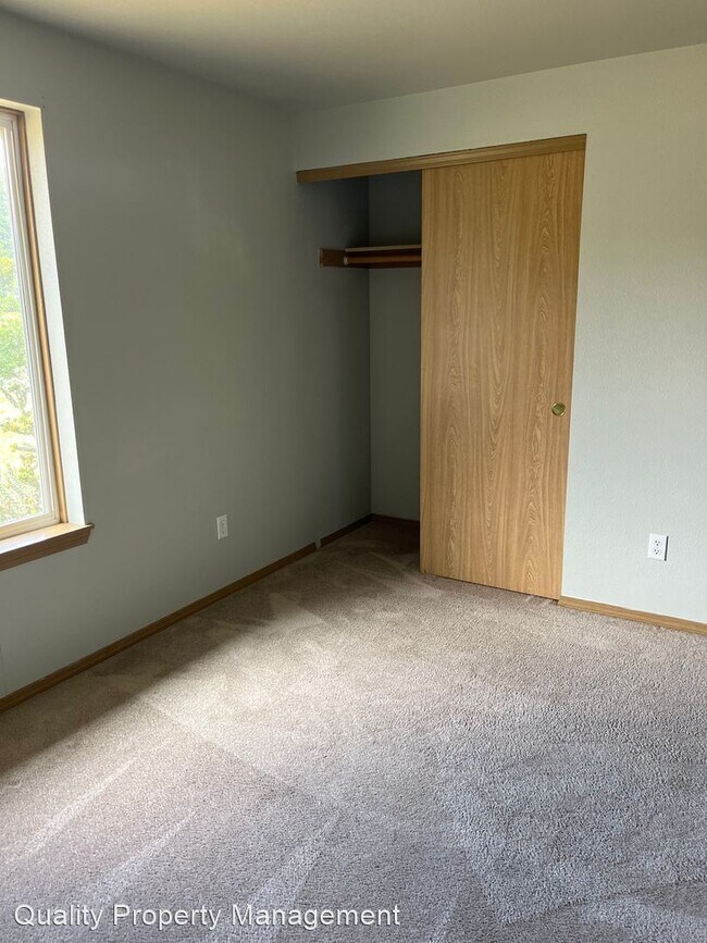 Building Photo - 3 br, 2 bath House - 7909 E Antelope Road