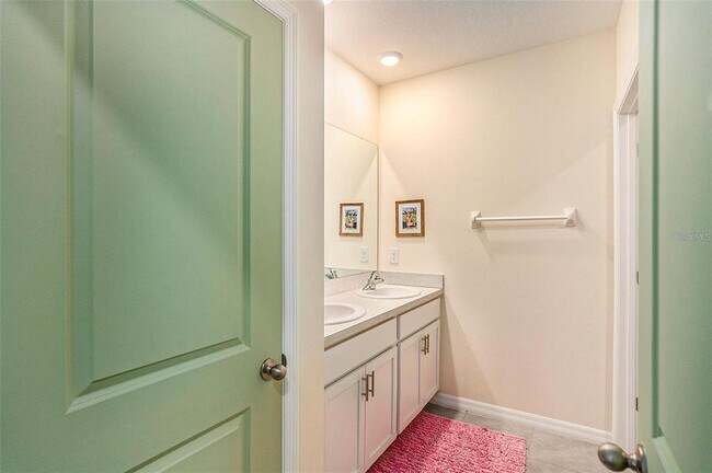 Building Photo - 33773 Jasper Stone Dr