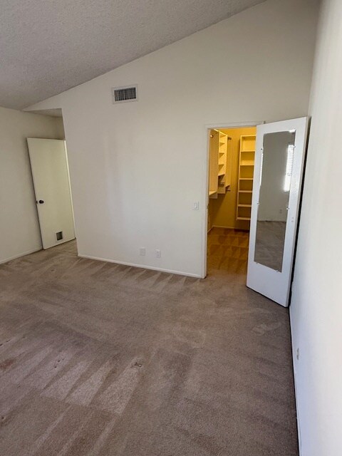 Bedroom / Walk in closet - 15050 Sherman Way