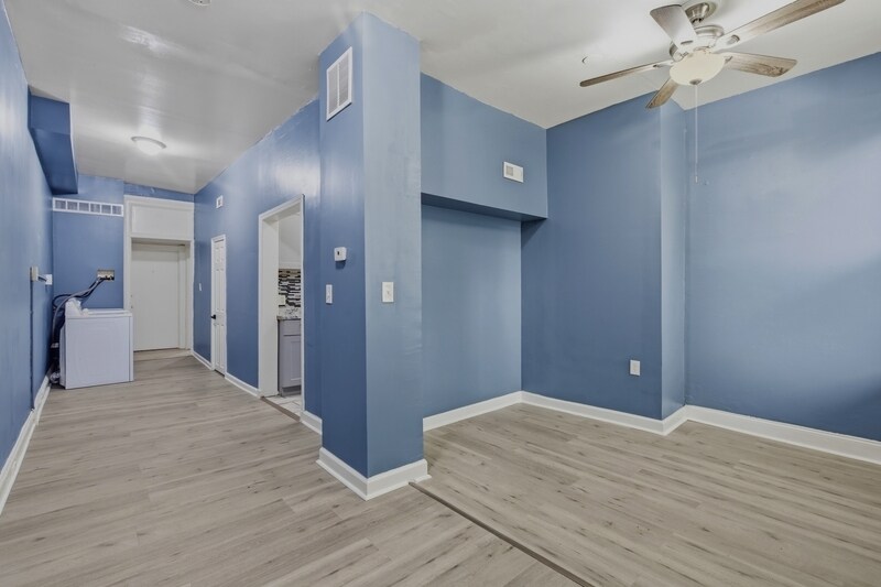 Building Photo - 1409 McCulloh St