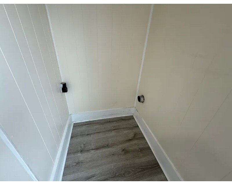 Building Photo - 325 Cumberland St