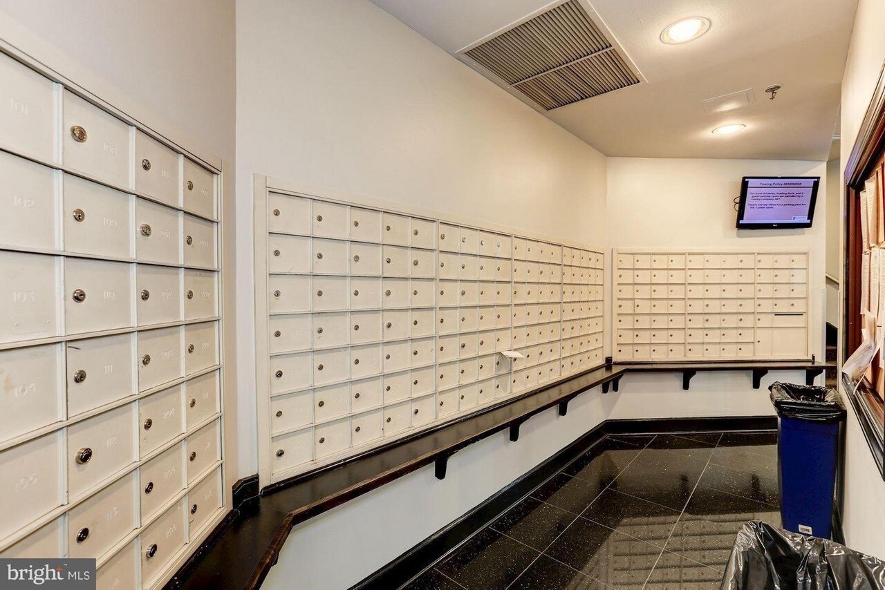 Mailboxes (locked package room is in admin office) - 1001 N Randolph St