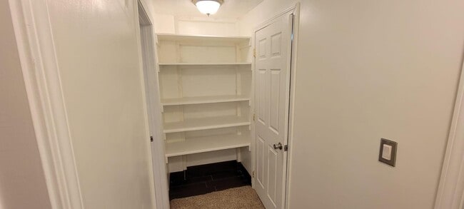 Building Photo - 7039 Claudia Hill Ln