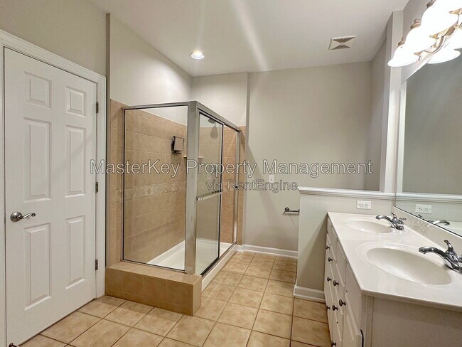 Building Photo - 701 Kirkeenan Cir