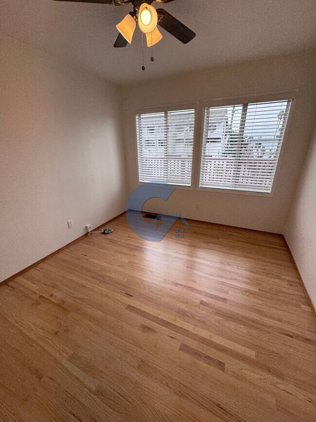 Building Photo - Newly renovated 3 Bed/2.5 Bath Home in Pacific Beach for rent!