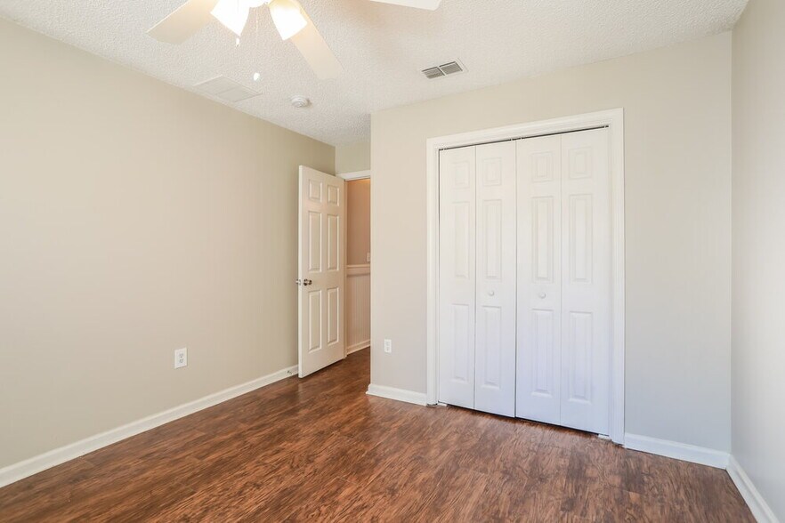 Building Photo - 2672 Secret Harbor Dr