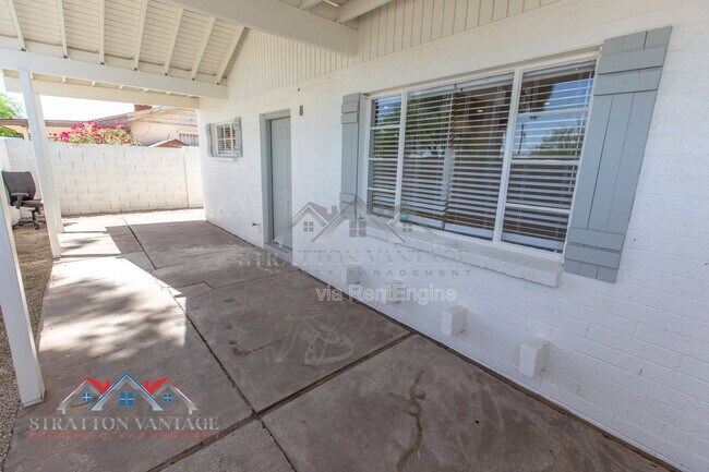 Building Photo - 2912 W Butler Dr