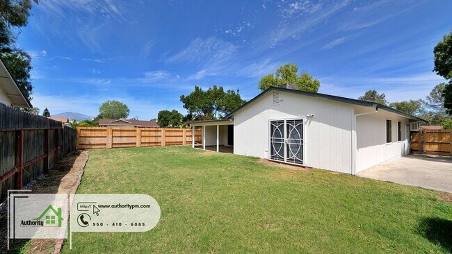 Building Photo - 1027 Goodview Way